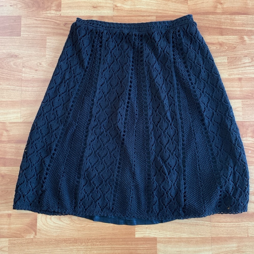 Ann Taylor Loft Black Crochet A Line Knee Length Skirt 6 Petite Medium
